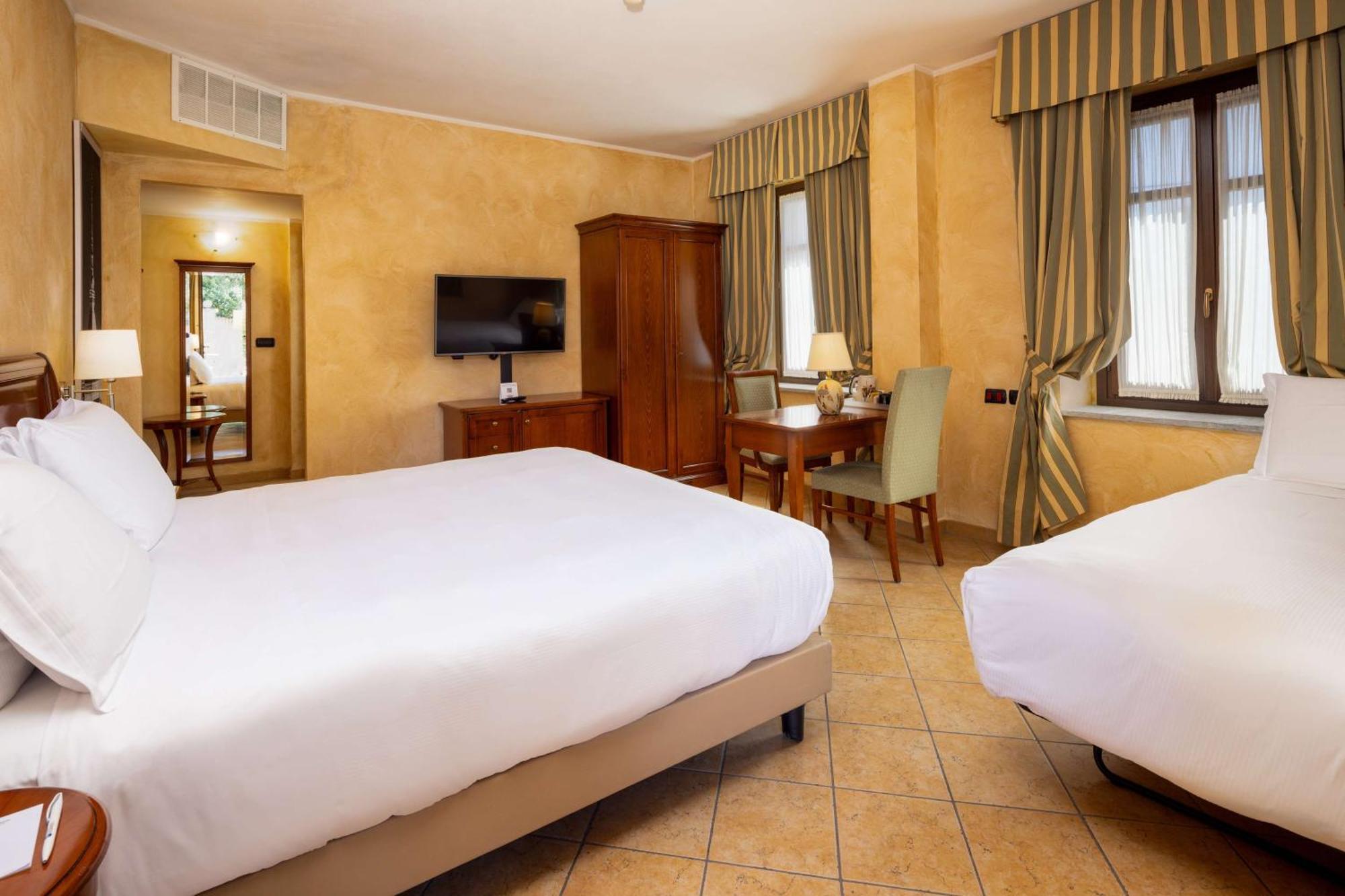 Best Western Plus Hotel Le Rondini San Francesco al Campo Εξωτερικό φωτογραφία