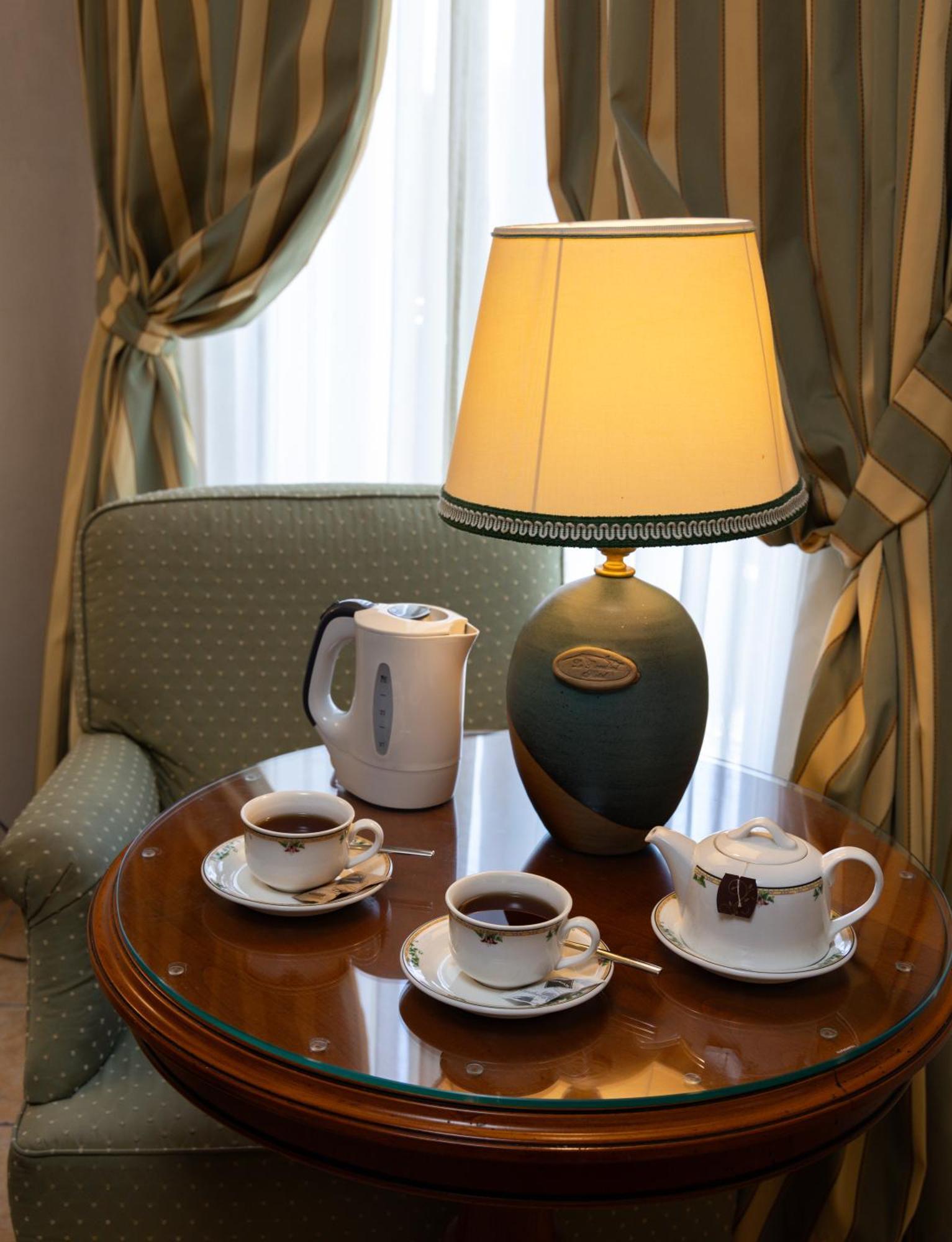 Best Western Plus Hotel Le Rondini San Francesco al Campo Εξωτερικό φωτογραφία