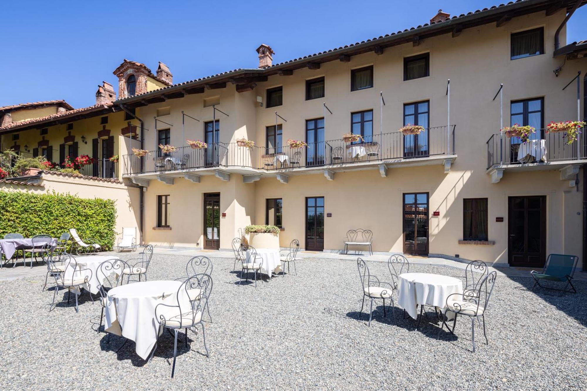 Best Western Plus Hotel Le Rondini San Francesco al Campo Εξωτερικό φωτογραφία