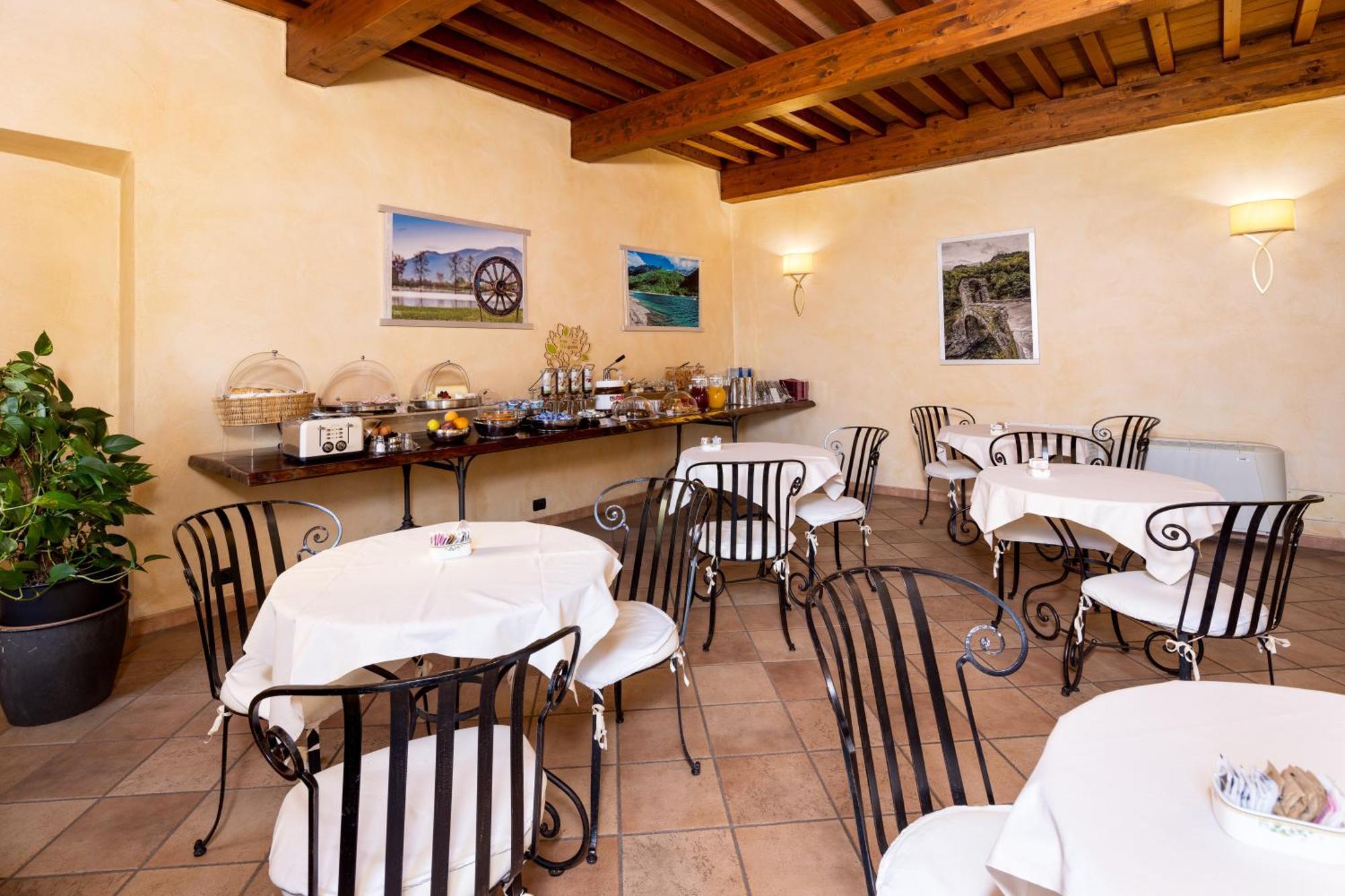 Best Western Plus Hotel Le Rondini San Francesco al Campo Εξωτερικό φωτογραφία