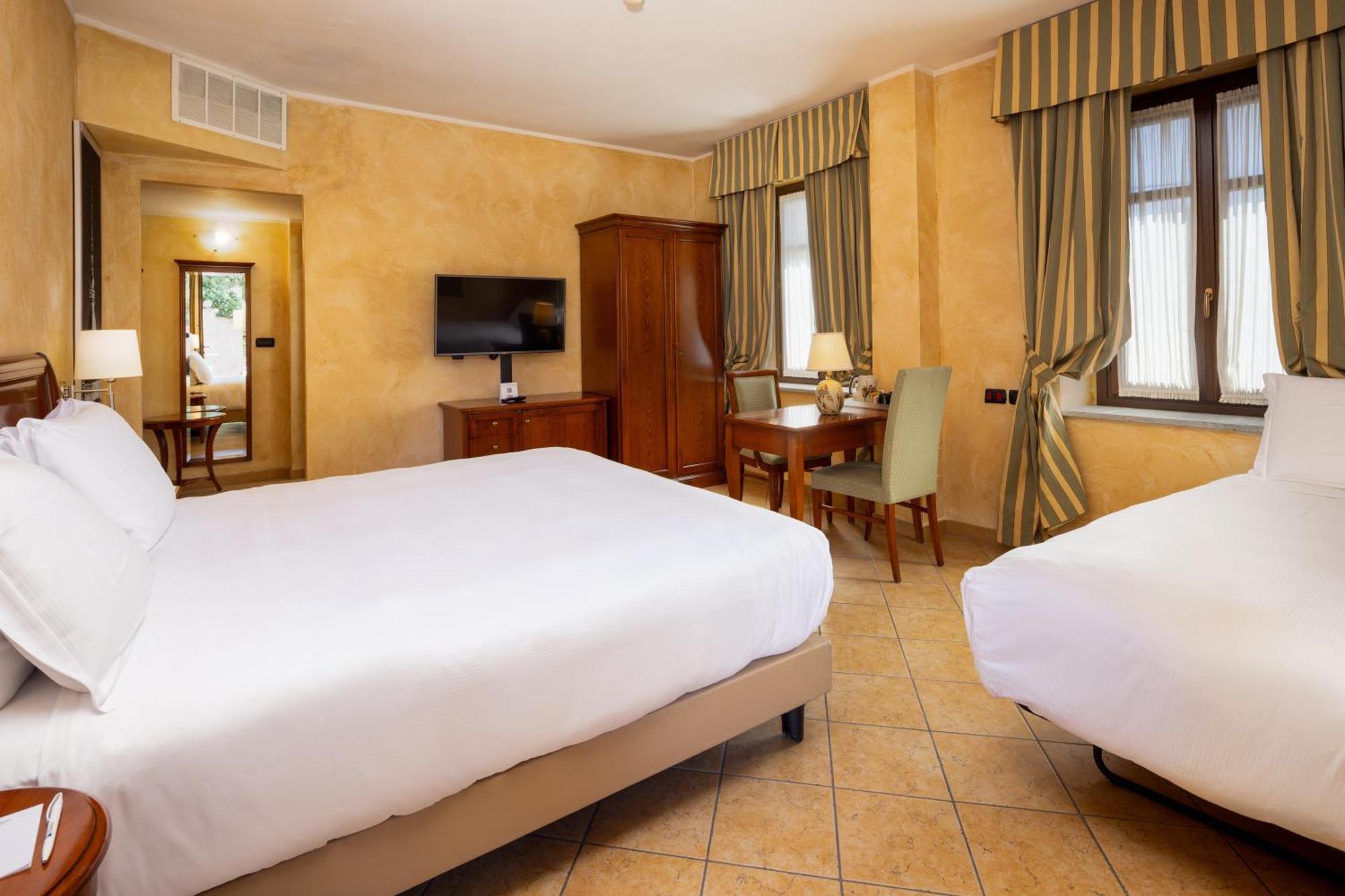 Best Western Plus Hotel Le Rondini San Francesco al Campo Εξωτερικό φωτογραφία