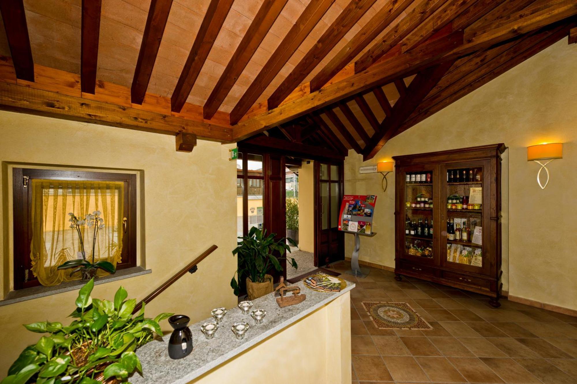 Best Western Plus Hotel Le Rondini San Francesco al Campo Εξωτερικό φωτογραφία