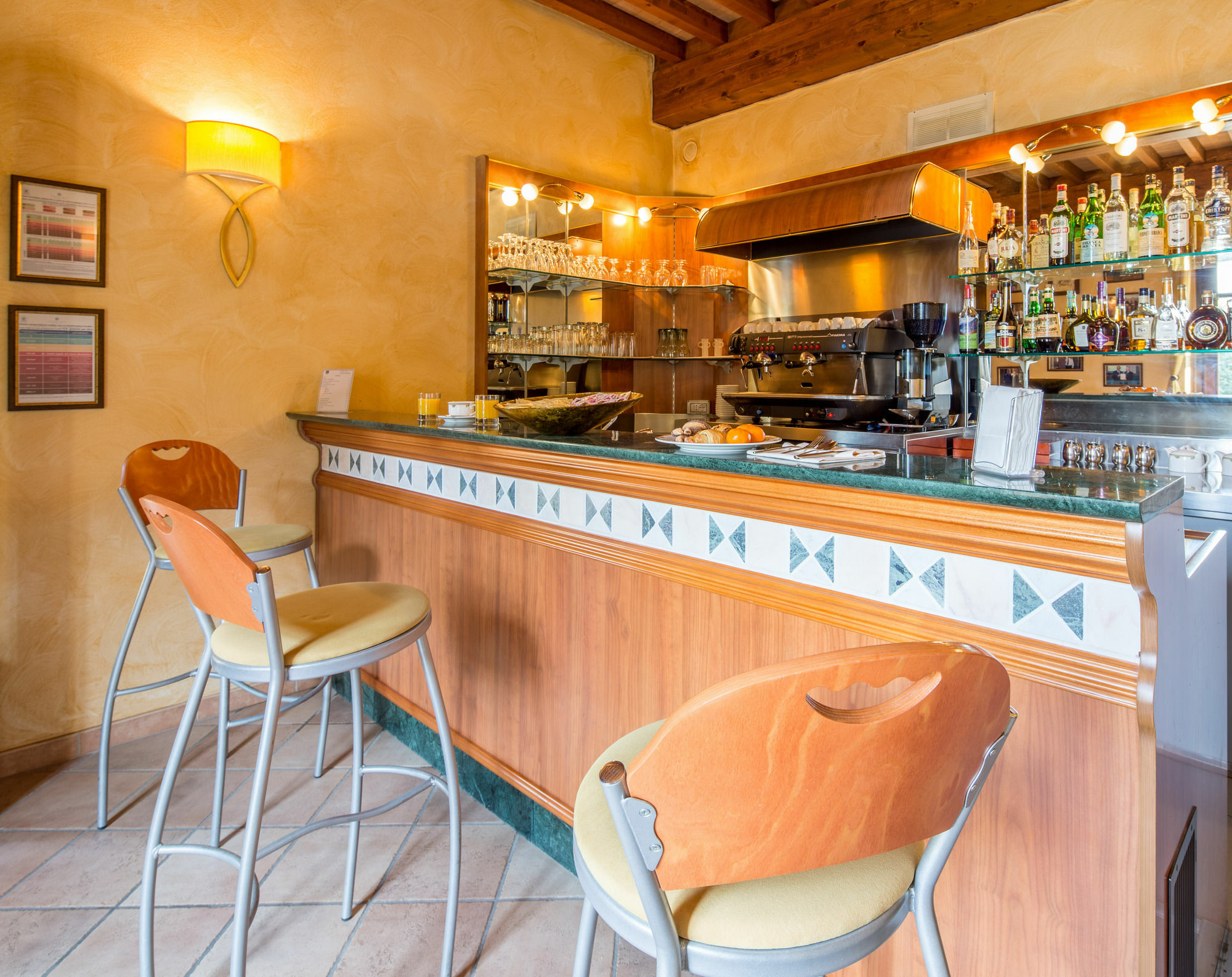 Best Western Plus Hotel Le Rondini San Francesco al Campo Εξωτερικό φωτογραφία